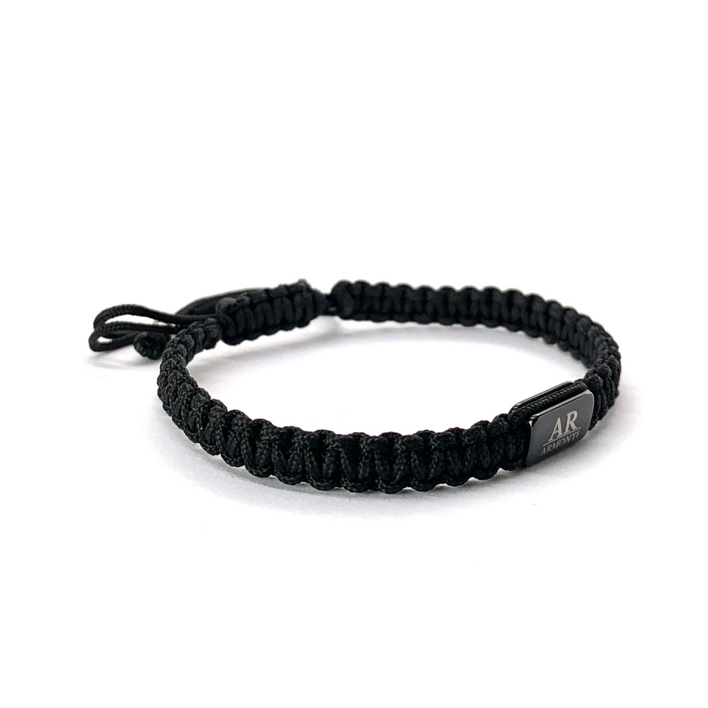 Pulsera Lapislázuli y Macramé Negro: Sabiduría, Poder y Estilo Sofisticado