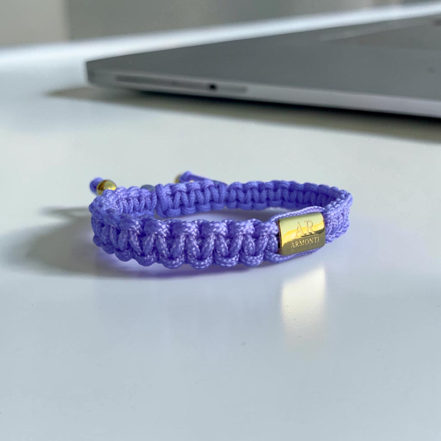 Pulsera violeta de MACRAMÉ mujer