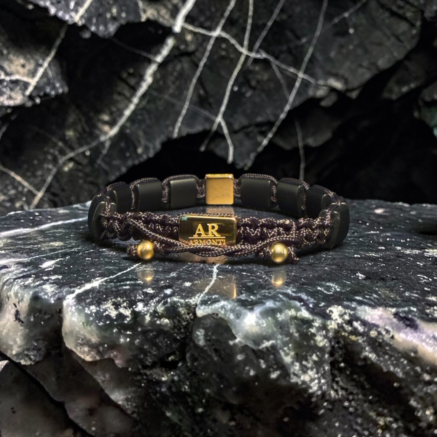 Matte Onyx women's bracelet: Power, dominance and elegance