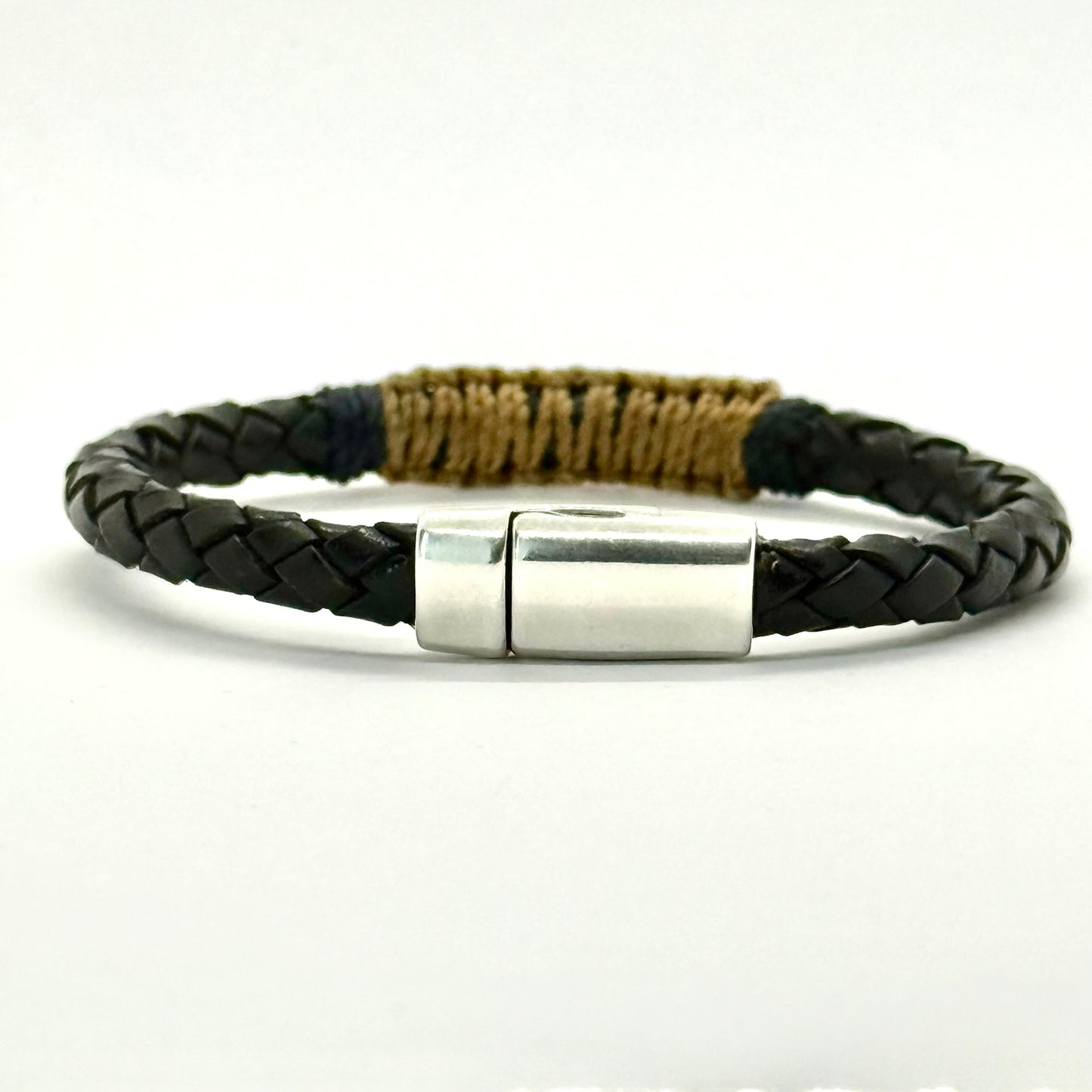 Pulsera Armonti para Hombre | Cuero Italiano Trenzado y Plata 925 | Artesanía con Carácter