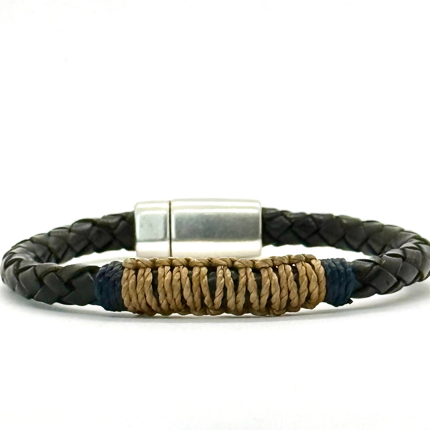 Pulsera Armonti para Hombre | Cuero Italiano Trenzado y Plata 925 | Artesanía con Carácter