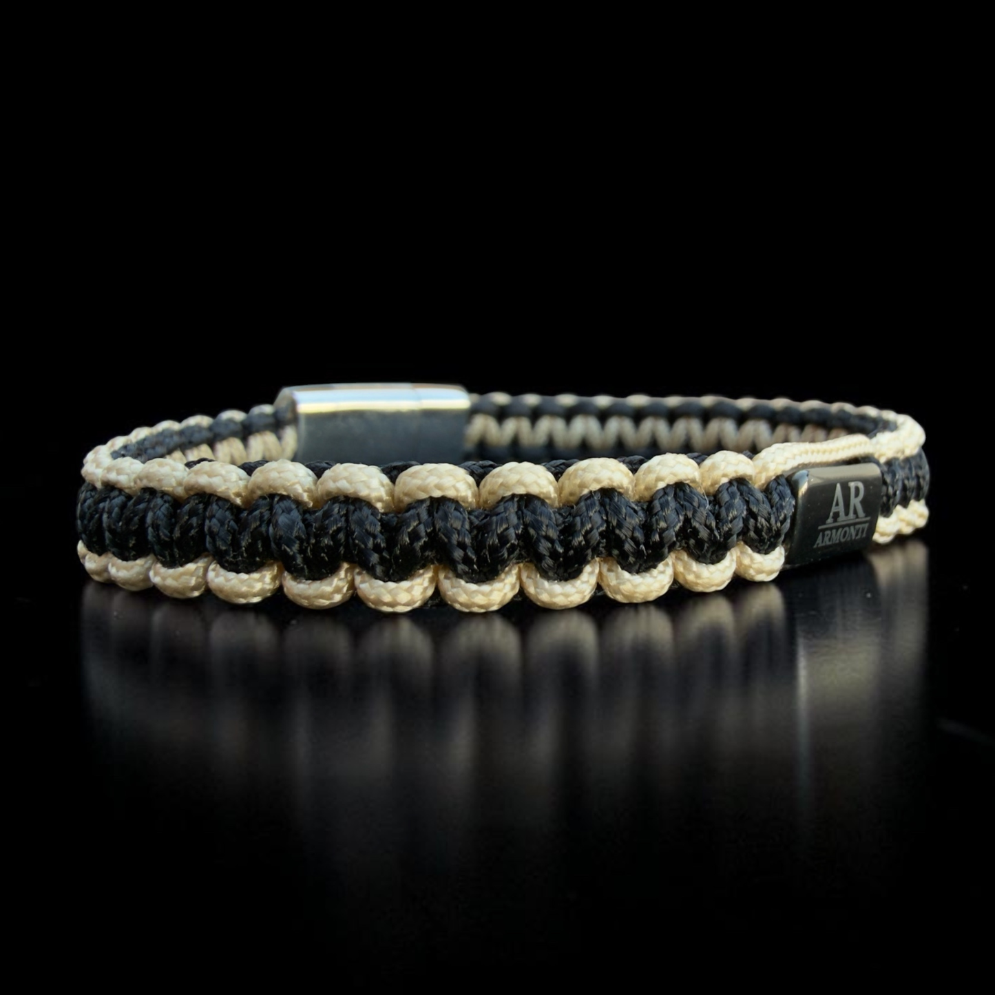 Pulsera MACRAMÉ Negra y beige hombre