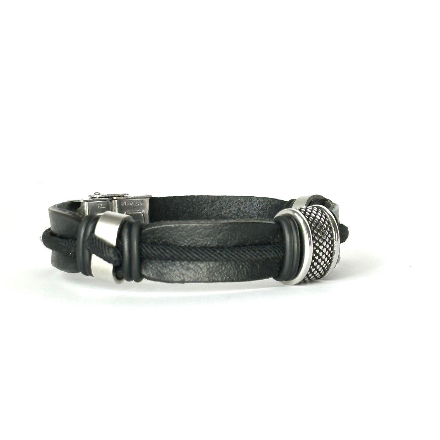 Pulsera Armonti | Joyería Artesanal para hombre | cuero italiano natural plano y plata | cuero plano y plata