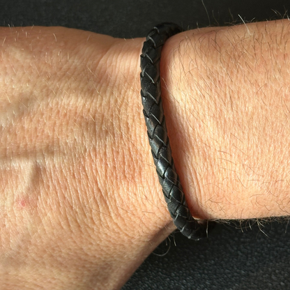 Pulsera cuero negro trenzado hombre 6mm