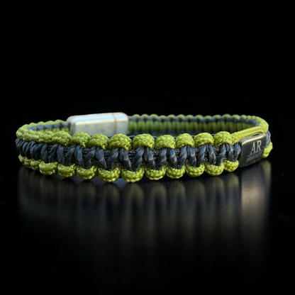 Pulsera MACRAMÉ negra y verde hombre