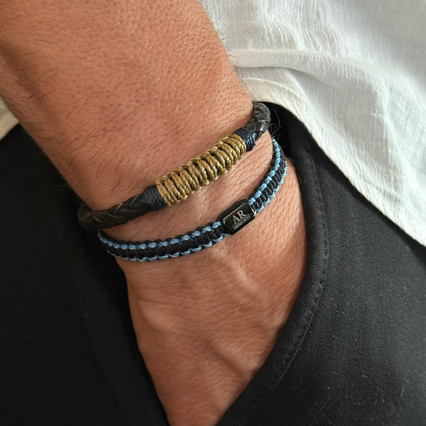 Pulsera MACRAMÉ Negra y azul hombre