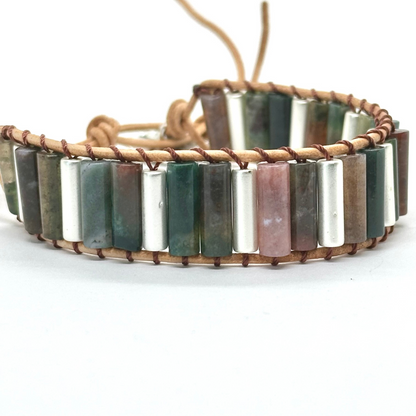 Pulsera de Jade Verde Vivo Joyería Artesanal para Mujeres Inspirada en la Naturaleza