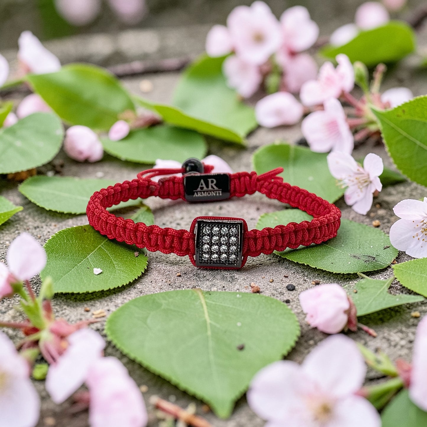 Pulsera roja MACRAMÉ CIRCONITA para mujer