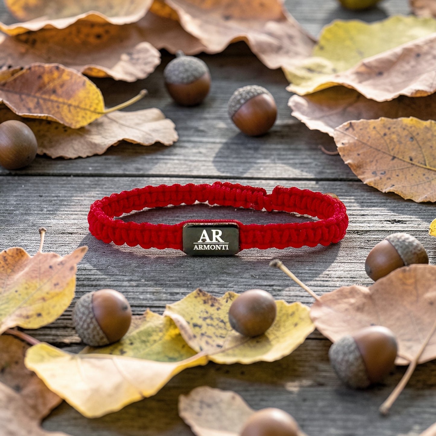 Red MACRAMÉ bracelet for women