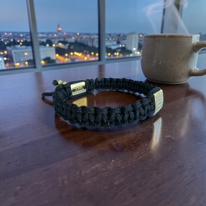 Pulsera negra MACRAMÉ circonita mujer